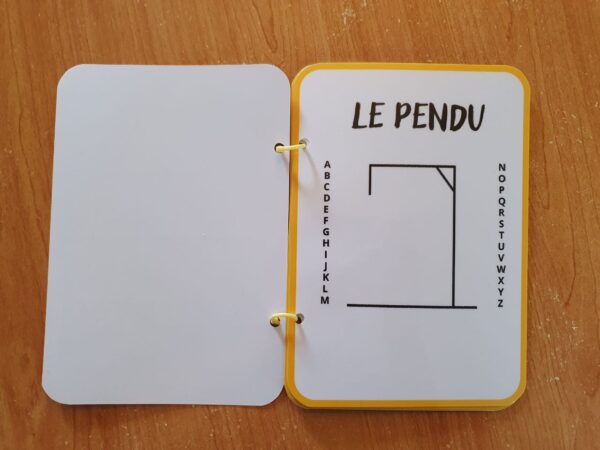 carnet de jeux de voyage